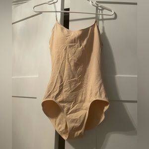 Capezio nude dance liner